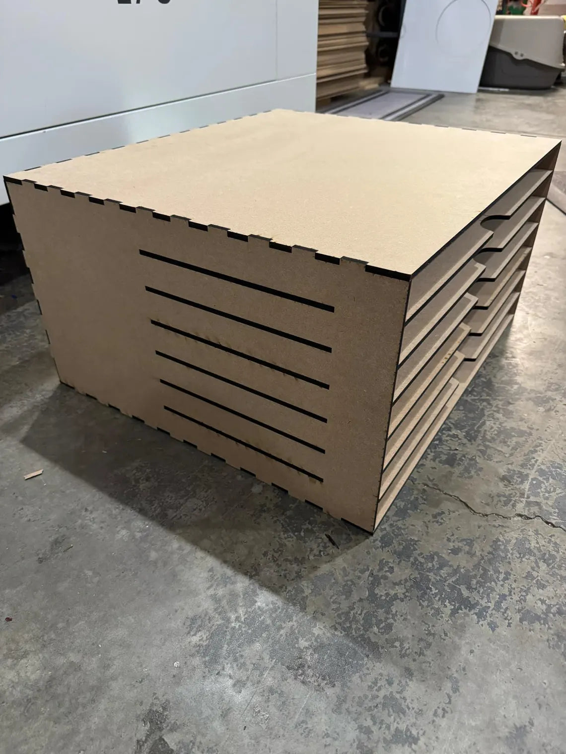 24"x20"x13" Storage Shelf